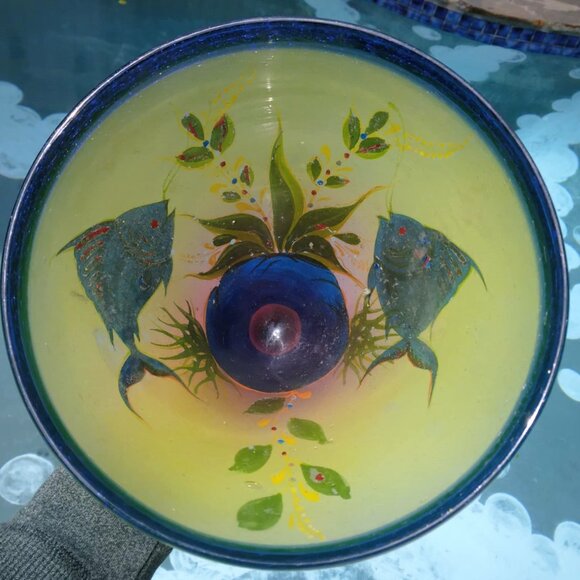 Tropical Vintage Blown Glass Martini Vase with Hand Painted Angel Fish Seascape - Picture 5 of 13